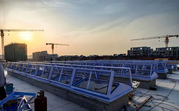 消防乾县排烟窗工作原理