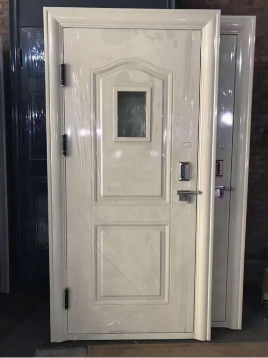 乾县学校教室门