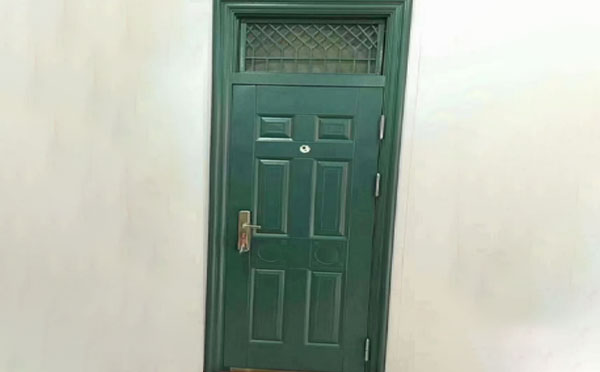 乾县学校教室门