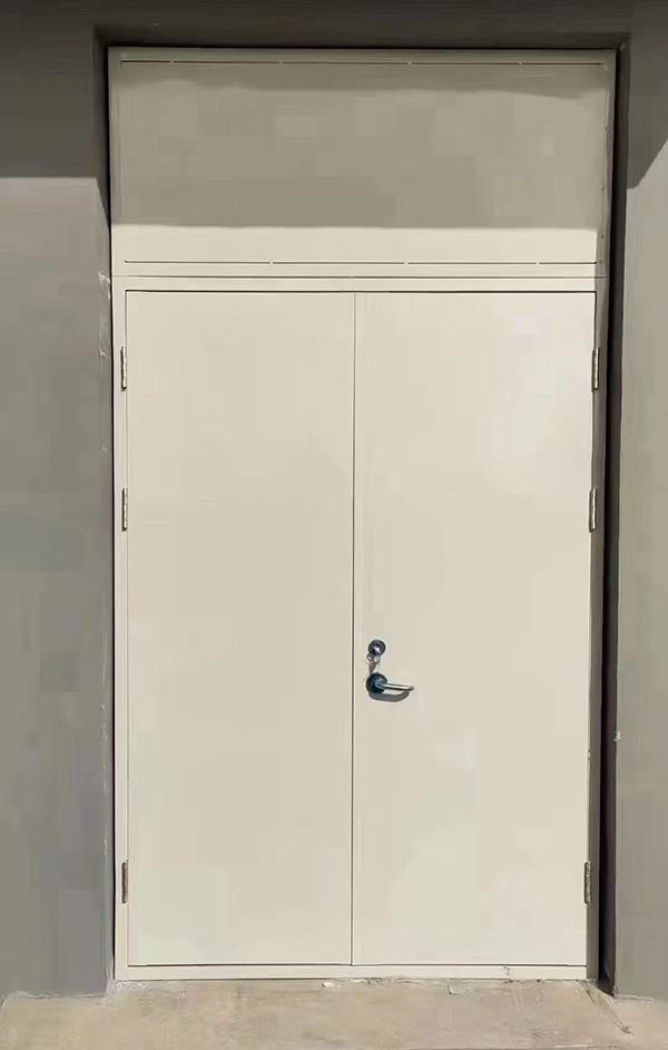 展览馆项目完成大跨度乾县防火门安装